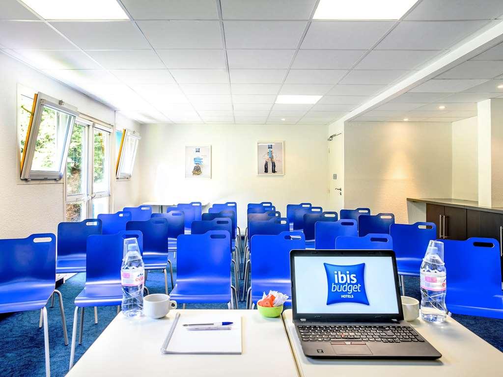 Ibis Budget Valenciennes Petite-Foret Facilities photo