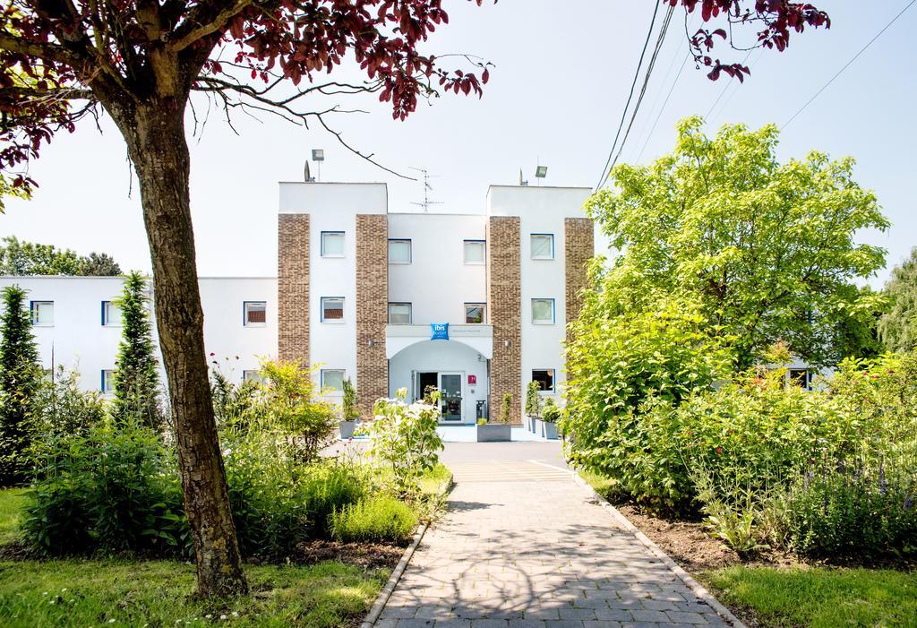Ibis Budget Valenciennes Petite-Foret Exterior photo